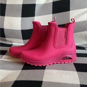 rain boots